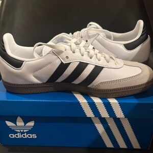 adidas White Sneakers with Black Stripes and Gum Sole